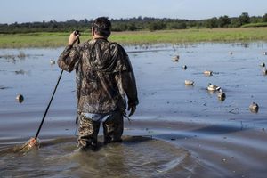 Outdoor the Knot <strong>Wading</strong> Pole Walking <strong>Stick</strong> for Duck Hunting and Fly Fishing B10