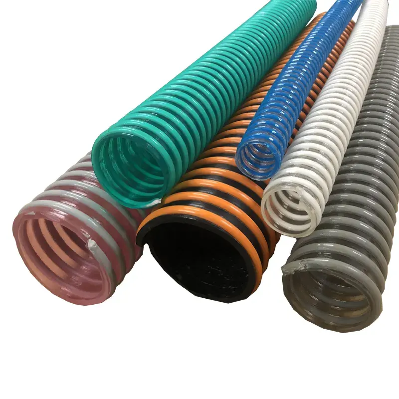 Le PVC flexible léger a ridé le tuyau renforcé tressé d'aspiration et de décharge de fibre pour la pompe à eau