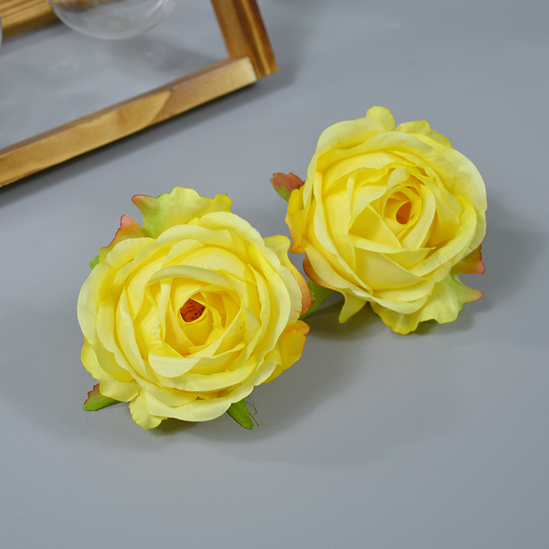 Giallo-chiaro