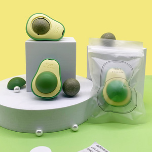 Muestra gratis Nueva llegada Eco-Friendly Catnip Play Toy Fun Autoactivado Forma de aguacate Juguete para gatos Se puede girar - Product Image 4
