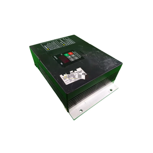 Nuovo punto originale usato Aad03020dt01 per la programmazione PLC & interfaccia di comunicazione di controllo industriale RS485 - Product Image 1