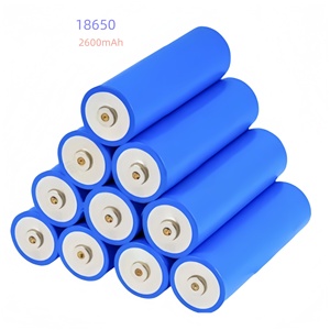 100% מקורי חדש כיתה <span class=keywords><strong>18650</strong></span> סוללת מצב מוצק גלילי 2600mah <span class=keywords><strong>3.7v</strong></span> 3c קצב פריקה קצב 1000 מחזורים עבור 2 גלגלים - Product Image 1