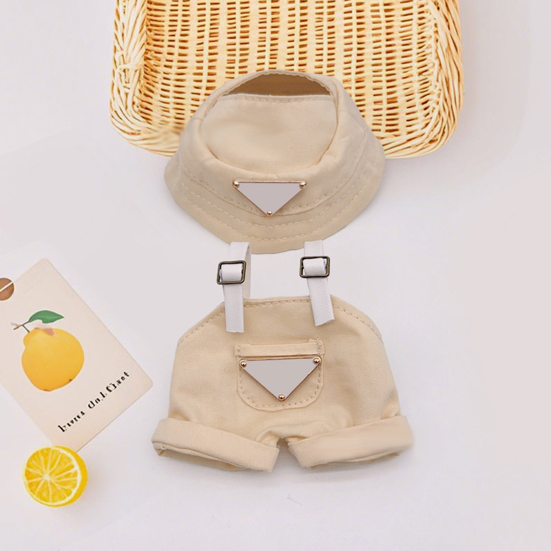 white bucket hat + overalls (without doll)