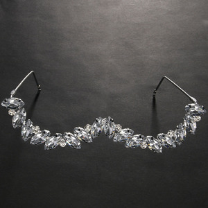2025 trend Bling Bling gözlük çerçeveleri özel elmas gözlük güzel Metal gözlük çerçeveleri