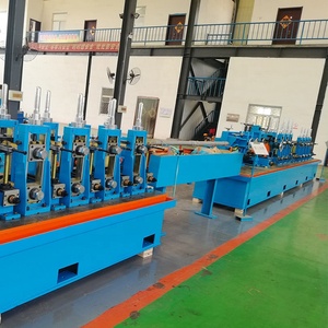 רולר חיסכון סין מפעל מחיר <span class=keywords><strong>ERW</strong></span> ביצוע Tube צינור פלדה להרכיב מכונה ייצור קו - Product Image 3
