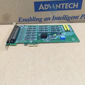 Tarjeta PCI de entrada y salida digital de 96 canales Advantech, entrada y salida digital de cantidad de E/S - Product Image 3