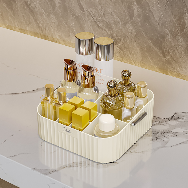 Small storage box, cream white
