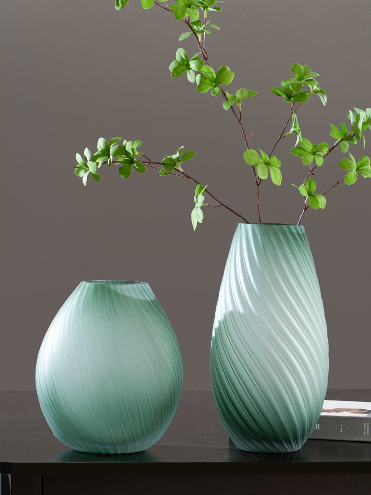 Factory Produced Wholesale Glass Luxury Vase Glass