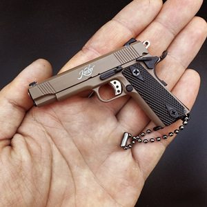 Chất Lượng Cao Kim Loại Súng Mô Hình 7.5 Cm 1:3 Thu Nhỏ Kimber 1911 Súng Mô Hình Hợp Kim Kim Loại Đồ Chơi Súng Keychain - Product Image 3