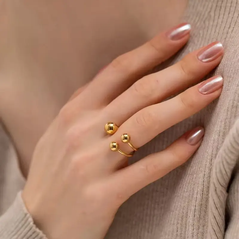 Gioiello di fascia alta moda anello di perline regolabile in acciaio inox appannamento libero alla moda due strati aperti tre anelli a sfera per le donne