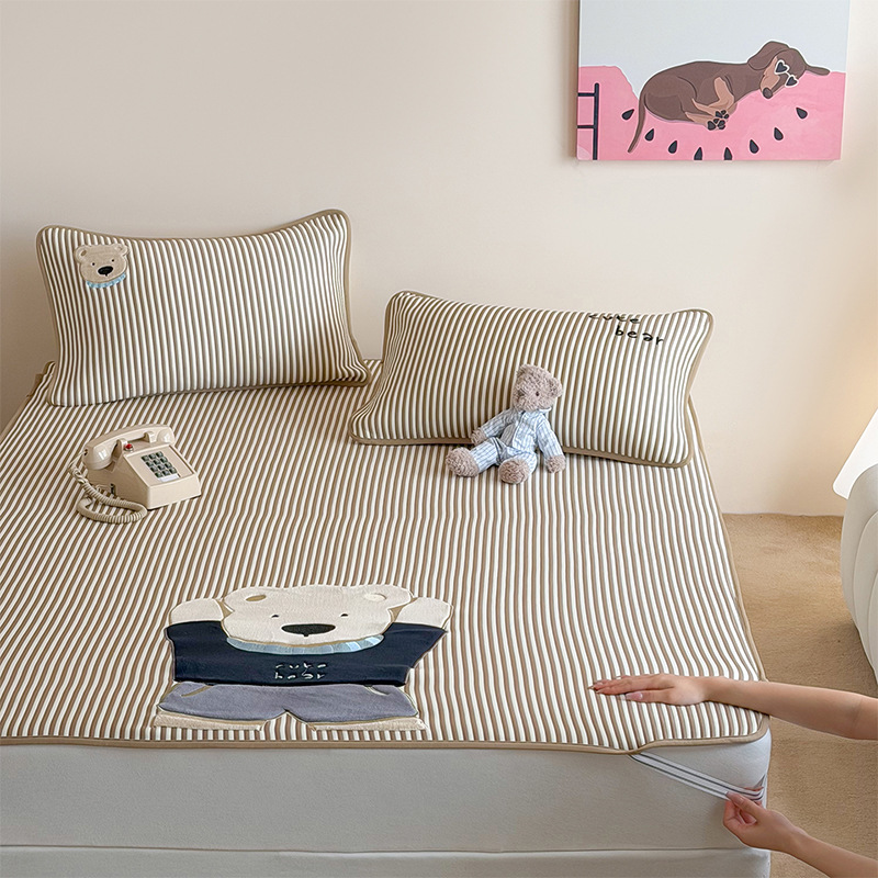 Broderie appliquée PE - Ours frais - Style drap de lit