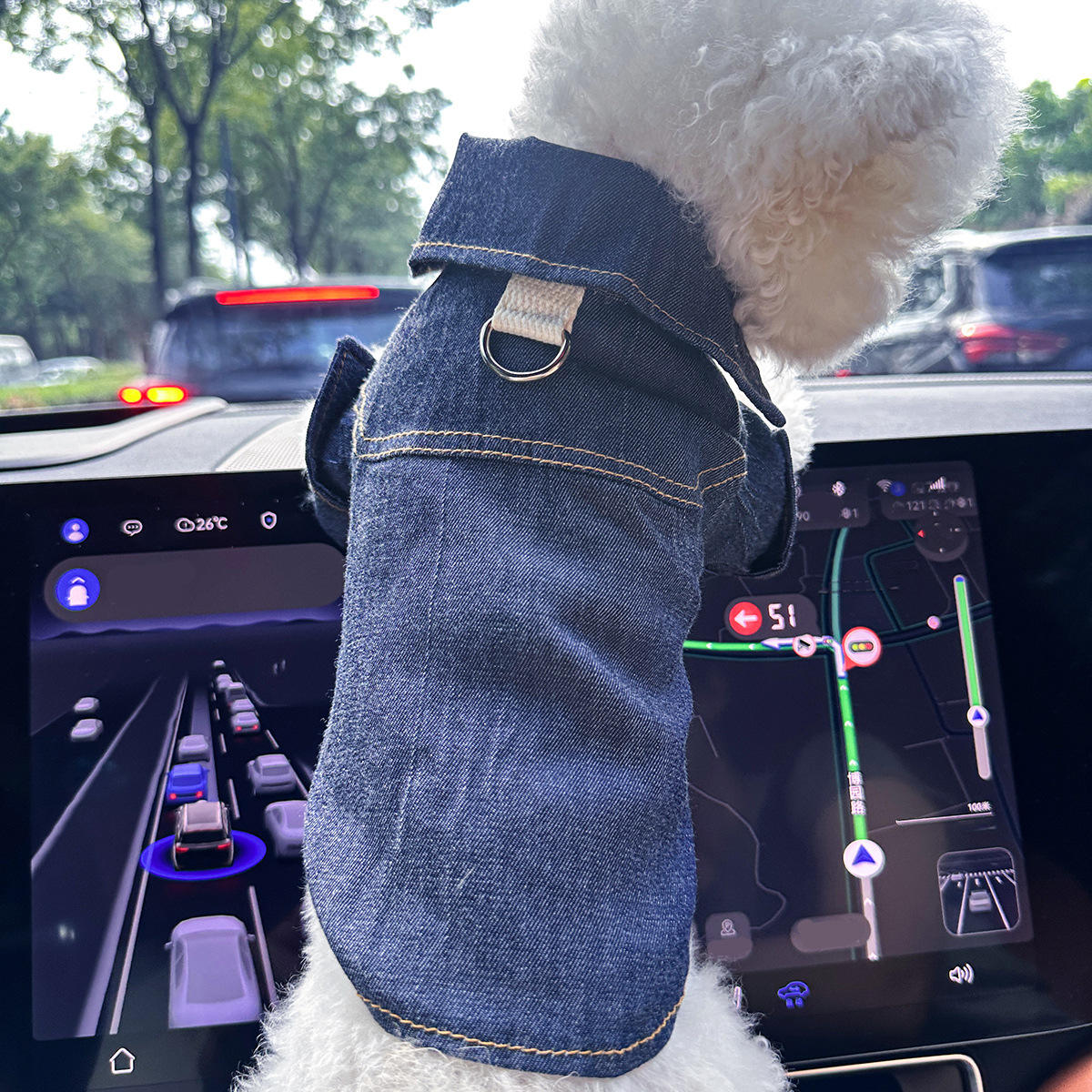 Belle chemise en jean bleu profond