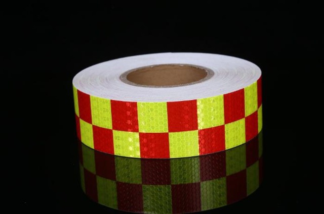 Grid red fluorescent green