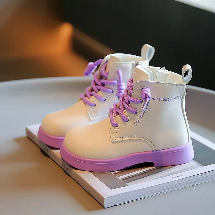2022 Cute White Casual Low Platform Heel scarpe con fondo spesso sopra la caviglia stivaletti Martin per bambine