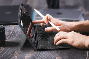 2024 combinado a prueba de golpes impermeable funda de teclado inalámbrico Trackpad retroiluminación para iPad Pro 11 12,9 para iPad Air 10,9 iPad mini - Product Image 6