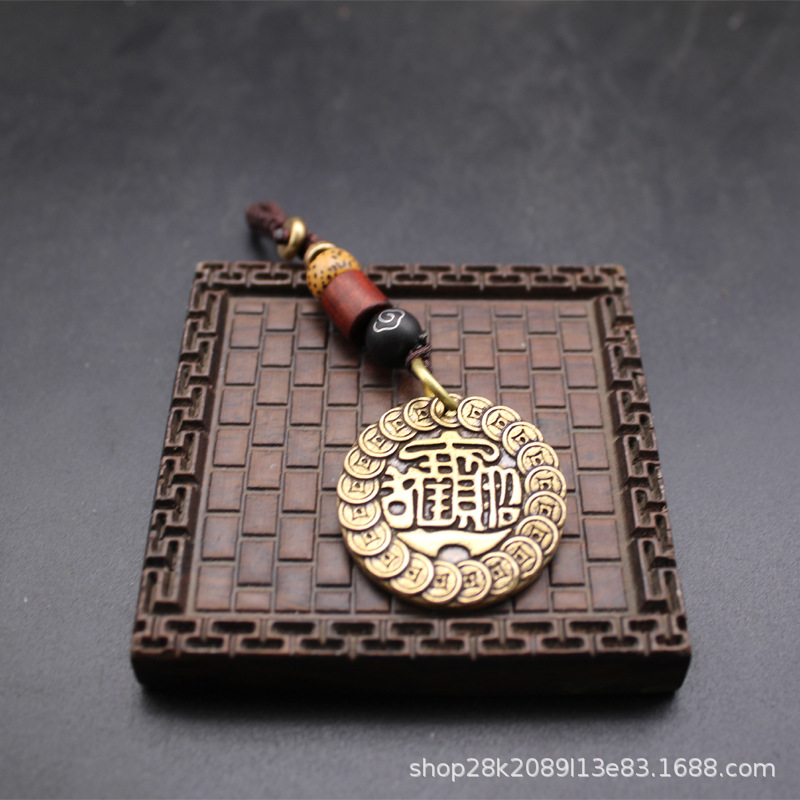Bringing in wealth and treasures (Black auspicious cloud bead clasp)