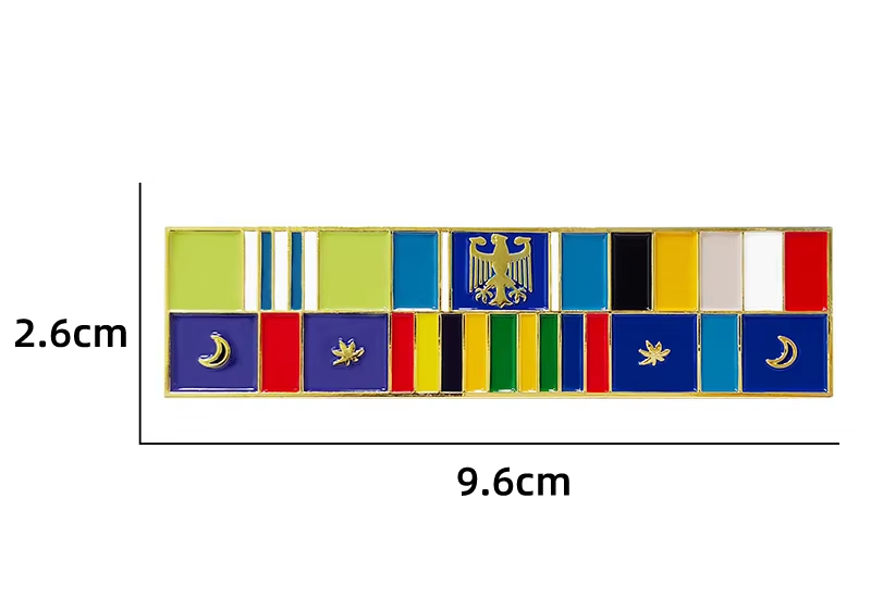 Badge rouge jaune bleu blanc 9,6*2,6 cm