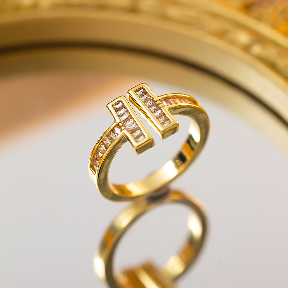 Bague T plein diamant or