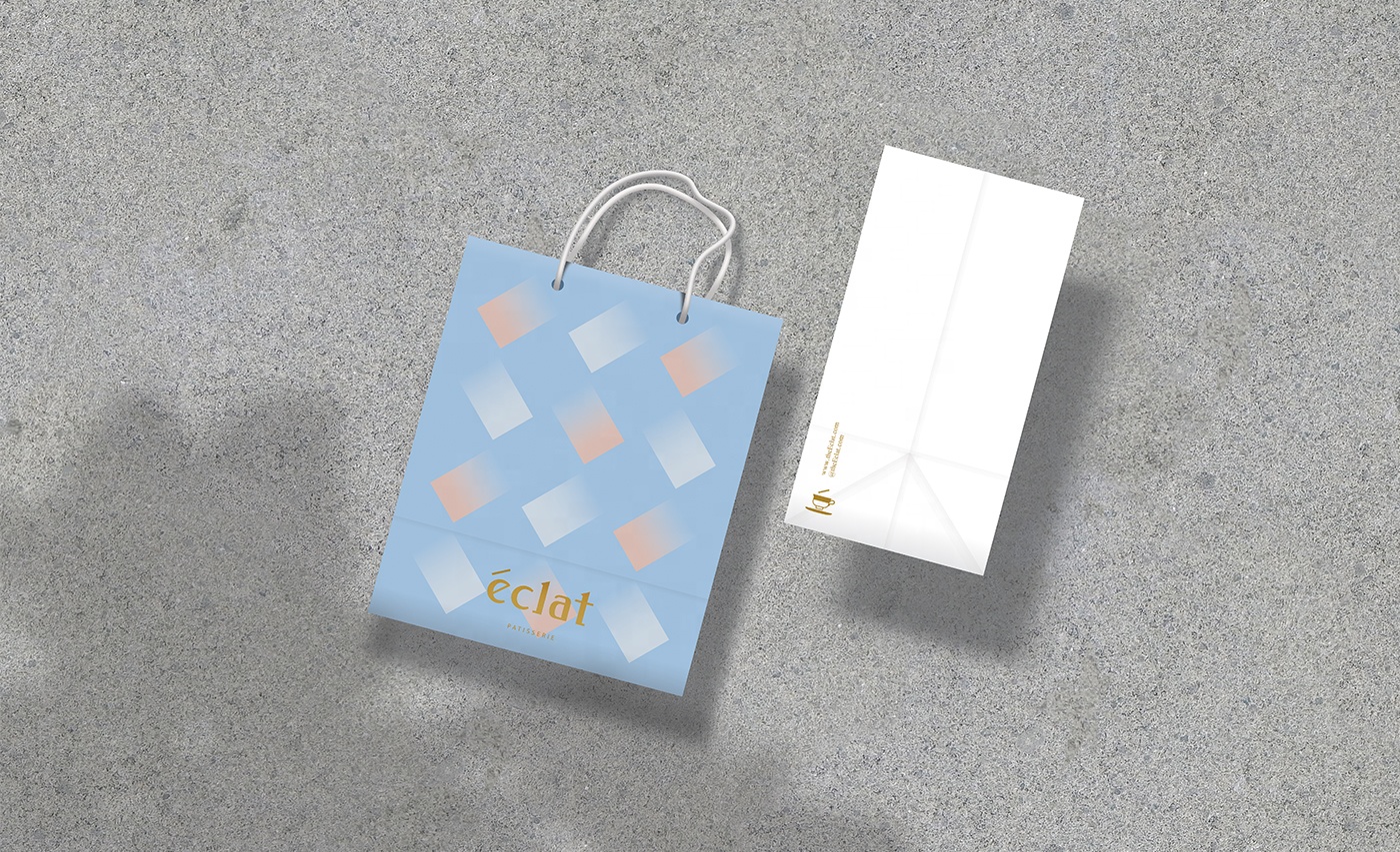 Sacchetto di carta blu bambino