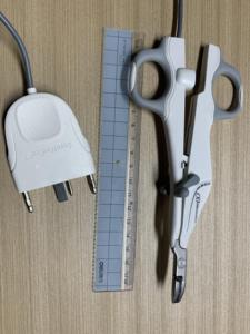 Multifunctionele Ligasure Vat Afdichting Laparoscopie Bipolaire Apparaat Afdichting Voor Elektrochirurgische Chirurgie Medische - Product Image 4