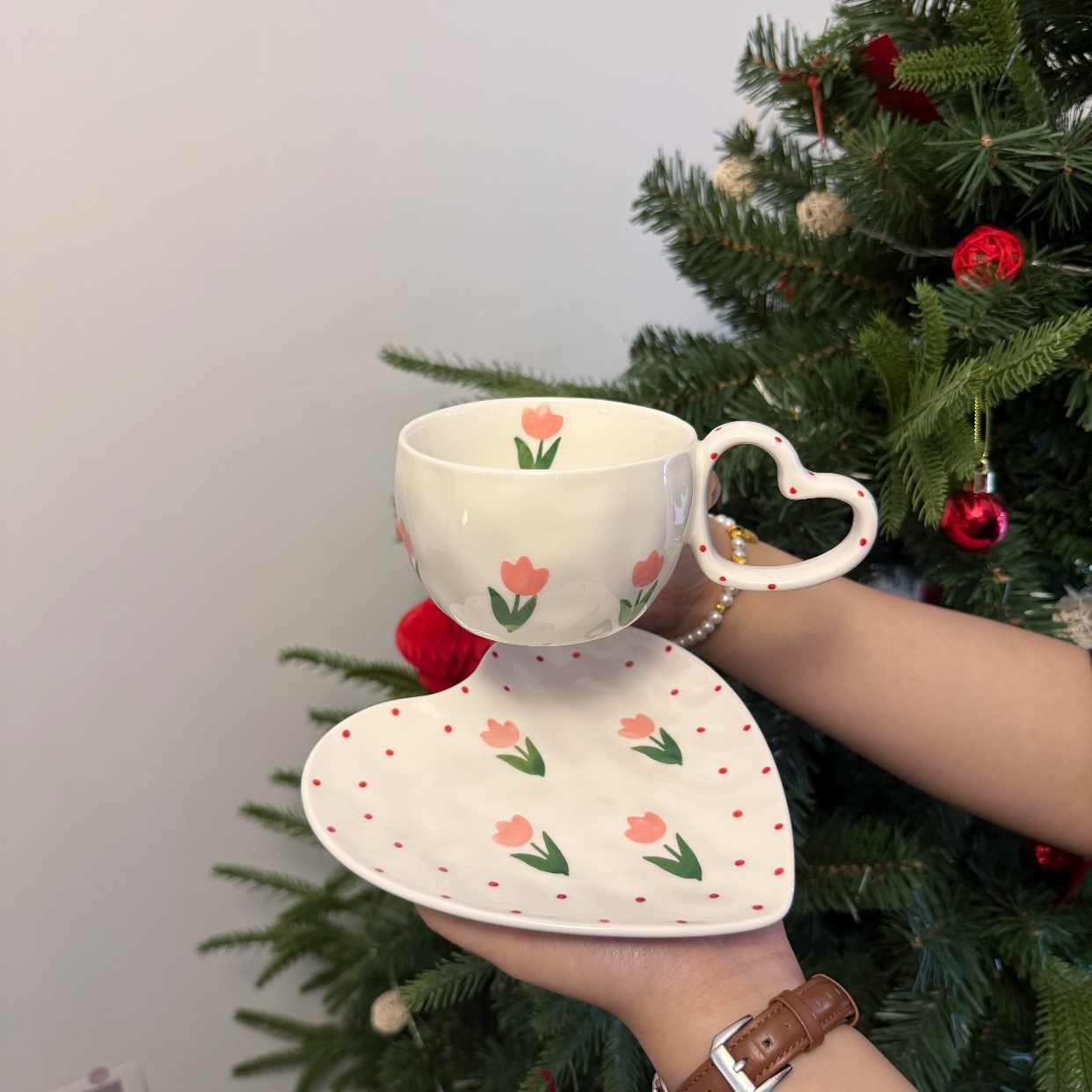 Pink tulips cup 280ml heart dish
