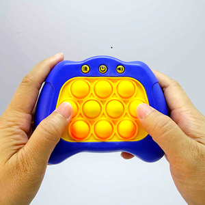 Popping Itゲーム人気の電子クイックプッシュライトアップフィジェットおもちゃコンソールバブルポップゲーム - Product Image 6