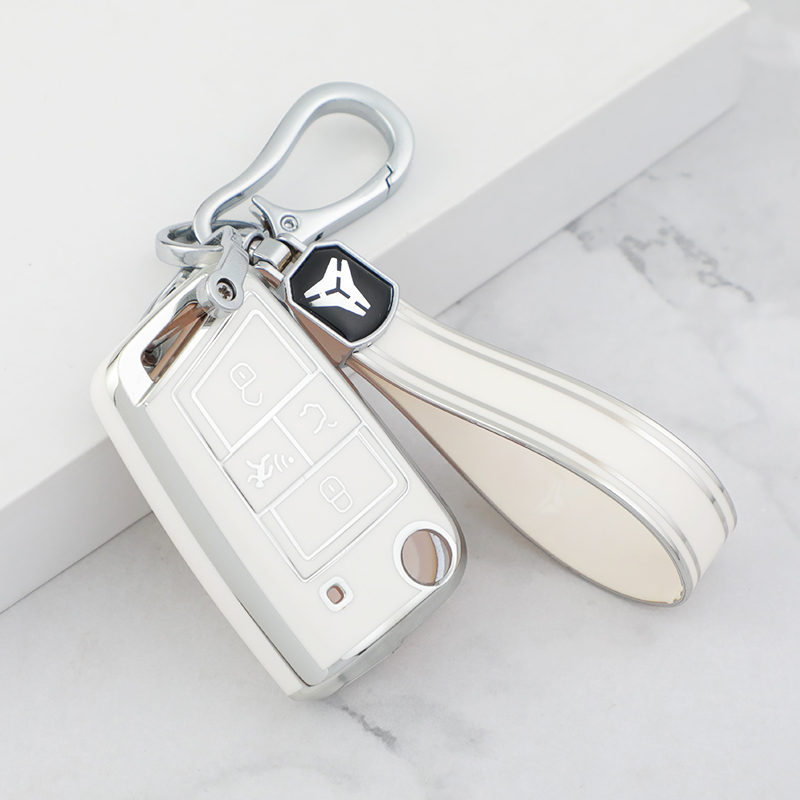 4 Button White + Keychain