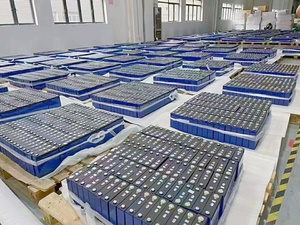 S168 3.2v 7070ah 26650 150ah sunucu rafı 10kwh 48v, lifepo4 lifepo4 marş aküsü 24v 320ah 12v 400ah bms powerwall hücresi