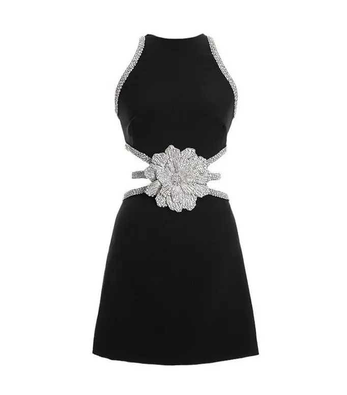 BetterGirl 패션 중공 패치 워크 블랙 섹시한 짧은 원피스 여성 의류 2024 여름 새로운 다이아몬드 꽃 여자의 드레스