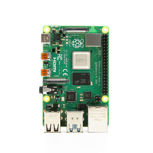 Fornitura di fabbrica originale nuovo Raspberry PI 4B 8GB RAM Starter Kit di scheda di sviluppo con sistema operativo Linux