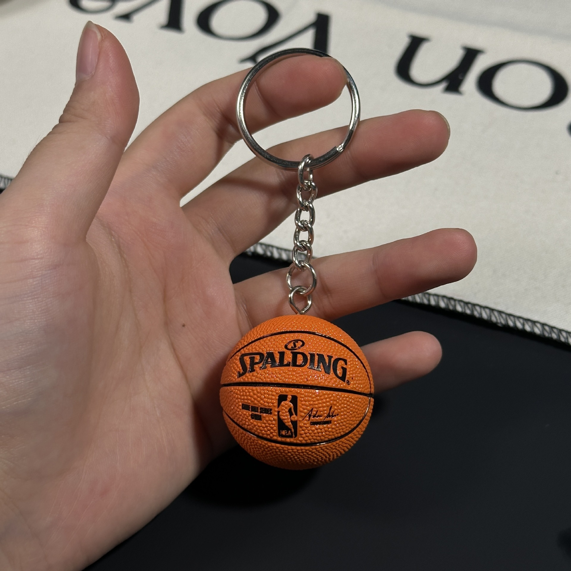 Basket-ball commémoratif de la NBA
