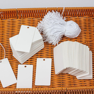 7550 etiquetas colgantes de papel en blanco blancas de forma Rectangular baratas personalizadas con cuerda de algodón para ropa, cerraduras a presión de plástico, etiquetas colgantes - Product Image 4