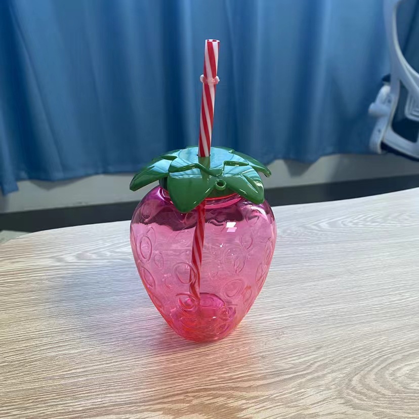 Fragola in plastica 500ml
