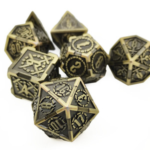 Fabrika yeni DND Metal RPG zar seti D20 polyhehollow Hollow kılıç tasarım bakır malzeme eğlence kılıç takım - Product Image 2