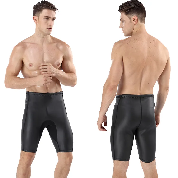 Muta da nuoto ben progettata copri muta da Triathlon 2.0mm pantaloni da muta in pelle liscia con prezzo all'ingrosso