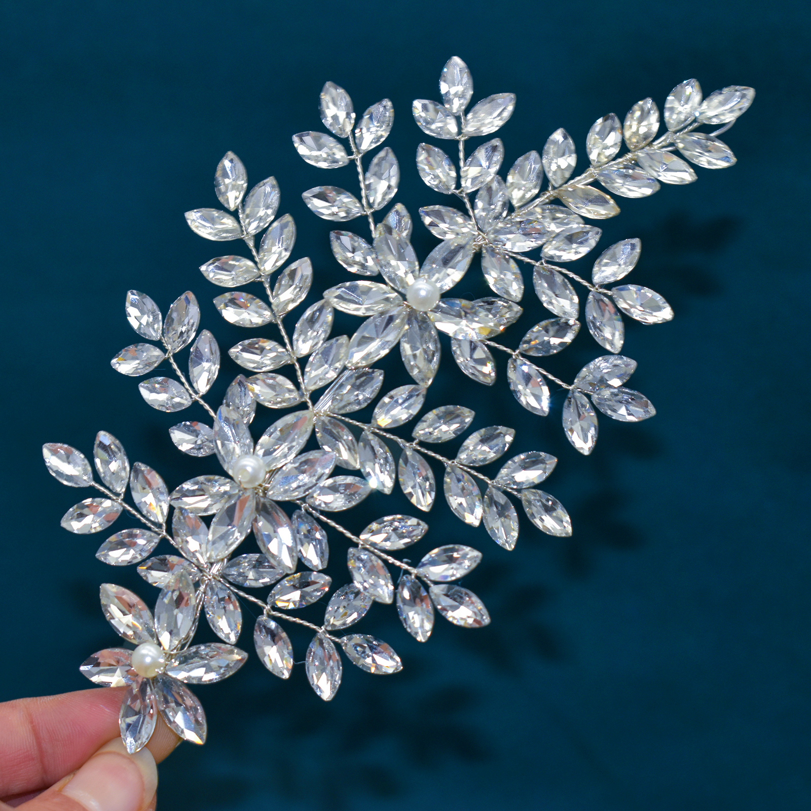 Silver base with Crystal-02