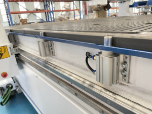 Multifunction 2030 2130 <strong>ATC</strong> Woodworking <strong>CNC</strong> <strong>Router</strong> Machine <strong>Atc</strong> <strong>Cnc</strong> <strong>Router</strong> With Auto Tool Changer 2100x3000mm - Product Image 4