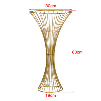 Big man waist ornament (gold)