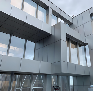 Pannelli ACM/ACP dal design moderno di alta qualità da utilizzare come rivestimento/parete di raccordo esterno di un edificio - Product Image 4
