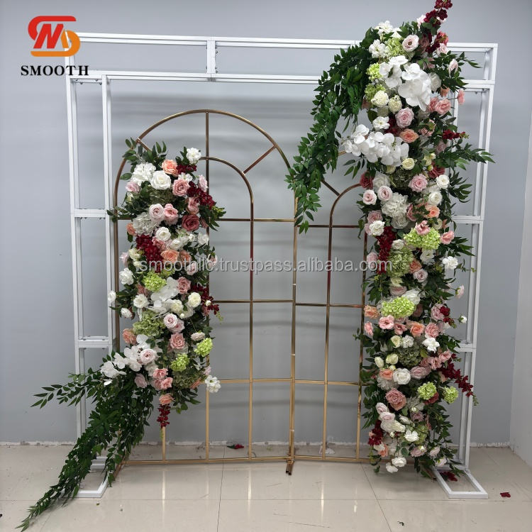 รองเท้าวิ่งลายดอกไม้