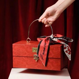 Sang Trọng Thiết Kế Mới Vali Hộp Mỹ Phẩm Ủng hộ Đám Cưới Ngày Valentine Quà Tặng Bao Bì Giấy Các Tông Hộp Rỗng Vali - Product Image 3