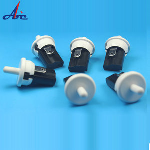 Vendita calda piccolo interruttore a pulsante elettrico da 10mm funzione On-On-Off interruttore in plastica 12V Max. Voltaggio 10A Max. Corrente - Product Image 6