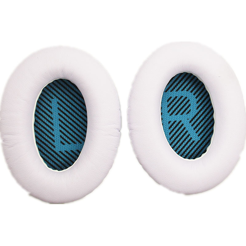 Blanc avec tampon LR bleu