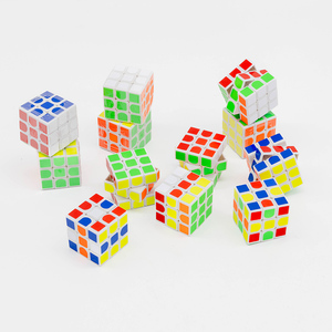พวงกุญแจขนาดเล็ก3ซม. สำหรับเล่นเกมลูกบาศก์มหัศจรรย์3x3x3 - Product Image 2