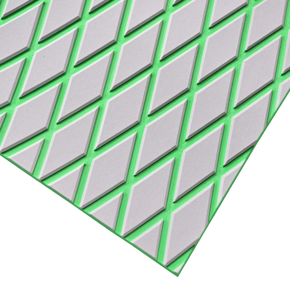 Gris claro/verde
