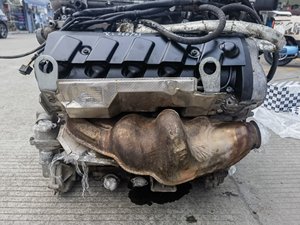 ランボルギーニガヤルドLP520 550 560 8シリンダーOEM 07L100015BJオリジナル中古エンジン