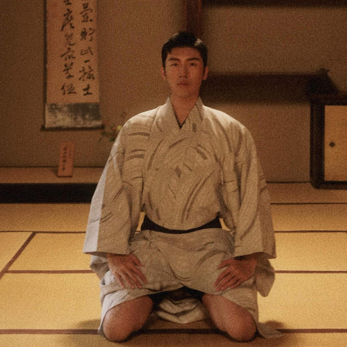 12 kimonos avec obi inclus