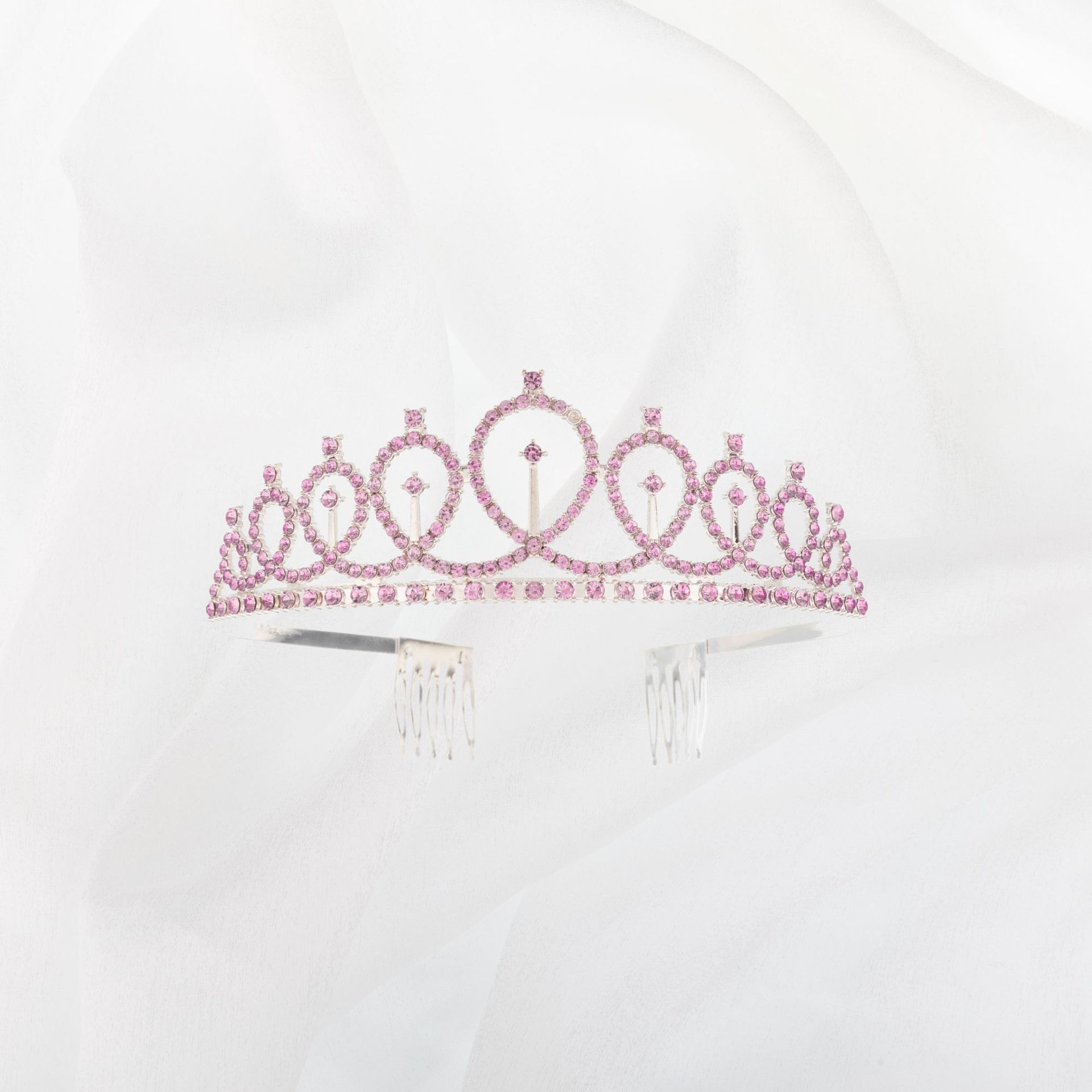 Silver pink diamond
