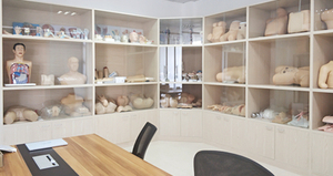 BIX/YRXF Stand-Alone PVC Manikin for Infant Cardiopulmonary Auscultation and <strong>Palpation</strong> Training for Medical Science Schools - Product Image 4
