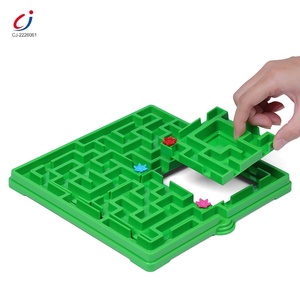 子供のためのインテリジェントゲームを考える楽しみ迷路トレーニングボードゲーム王子と王女論理教育脳